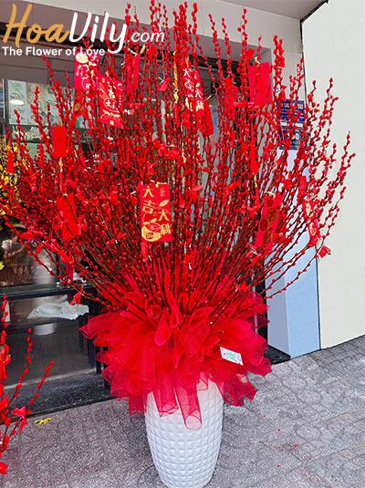 Bình hoa nụ tầm xuân - Dồi dào lộc phước