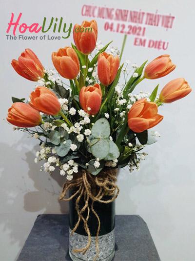 Bình hoa Tulip cam - Hoàng Hôn Paris