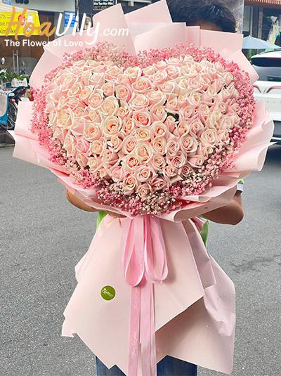 Bó hoa hồng xinh - Ngày em đẹp nhất