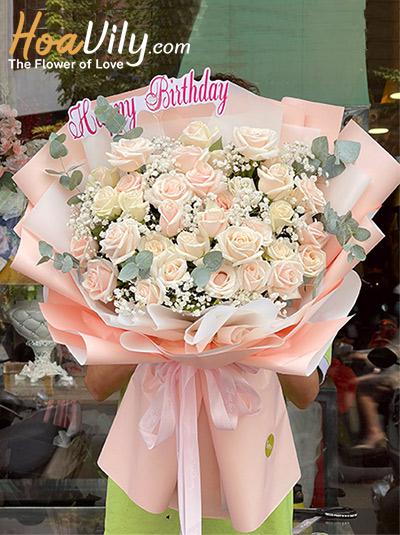 Bó hoa hồng xinh - Thầm thì tiếng yêu