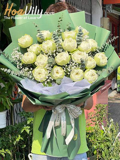 Bó hoa sen trắng - Biểu tượng hoàn mỹ