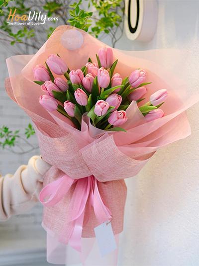 Bó hoa tulip hồng - Tình về chung đôi