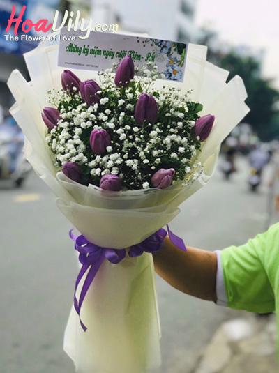 Bó hoa tulip tím - Lòng càng thắm thiết