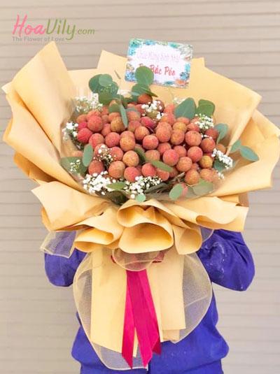 Bó hoa vải thiều - Love you 3000