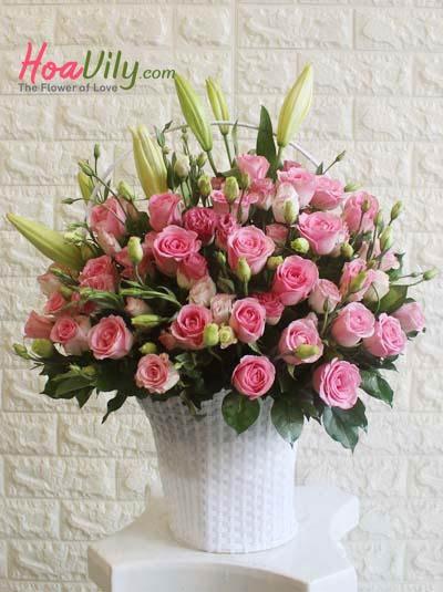 Giỏ hoa chúc mừng - Nụ hồng