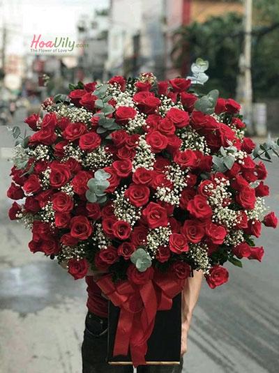 Hộp hoa sinh nhật - Sắc đỏ nồng nàn