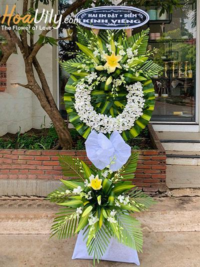 Kệ hoa chia buồn - Ký ức xưa