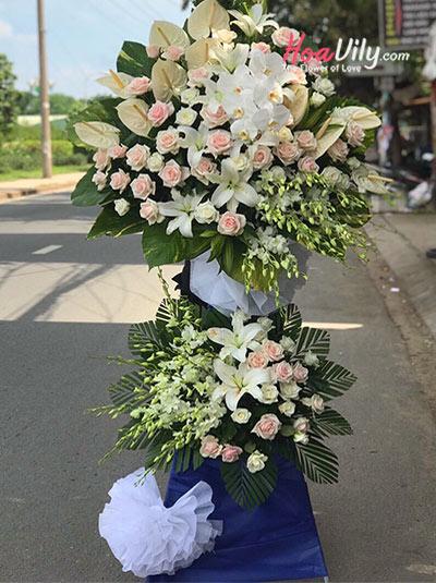 Kệ Hoa Chia Buồn - Phân Ưu