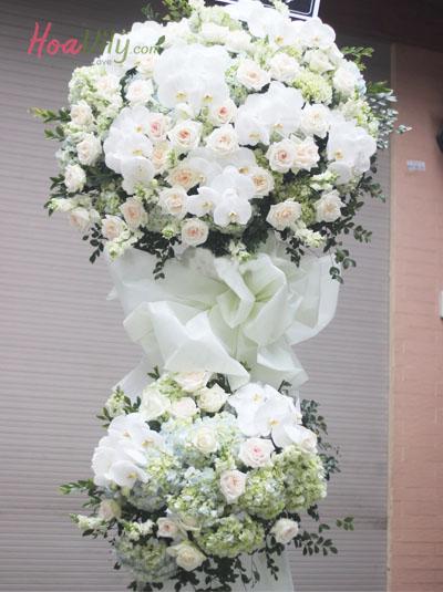 Kệ hoa chia buồn - Tiếc thương