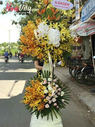 Kệ Hoa Khai Trương - Nắng Vàng