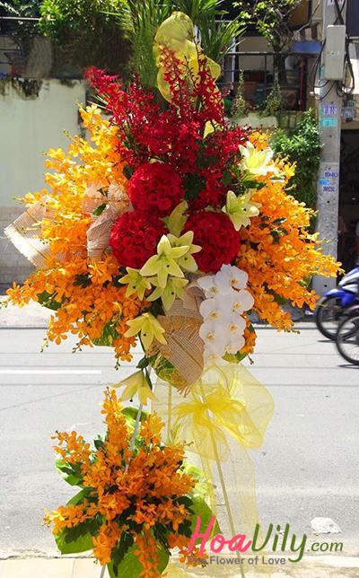 Kệ hoa khai trương vững tiến