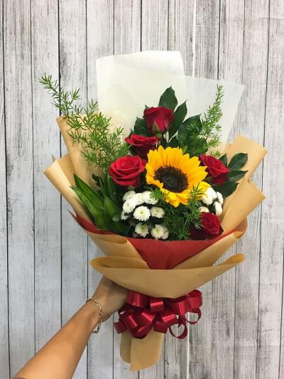 Bó hoa Niềm tin chiến thắng