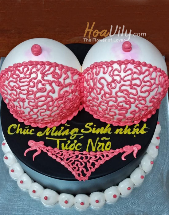 Bánh kem sinh nhật bựa hình bikini