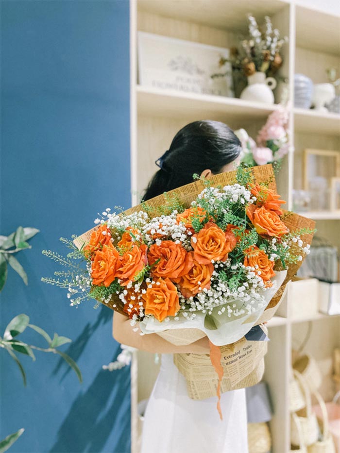 Hoa hồng màu cam là món quà tuyệt vời để tặng cho người thân yêu