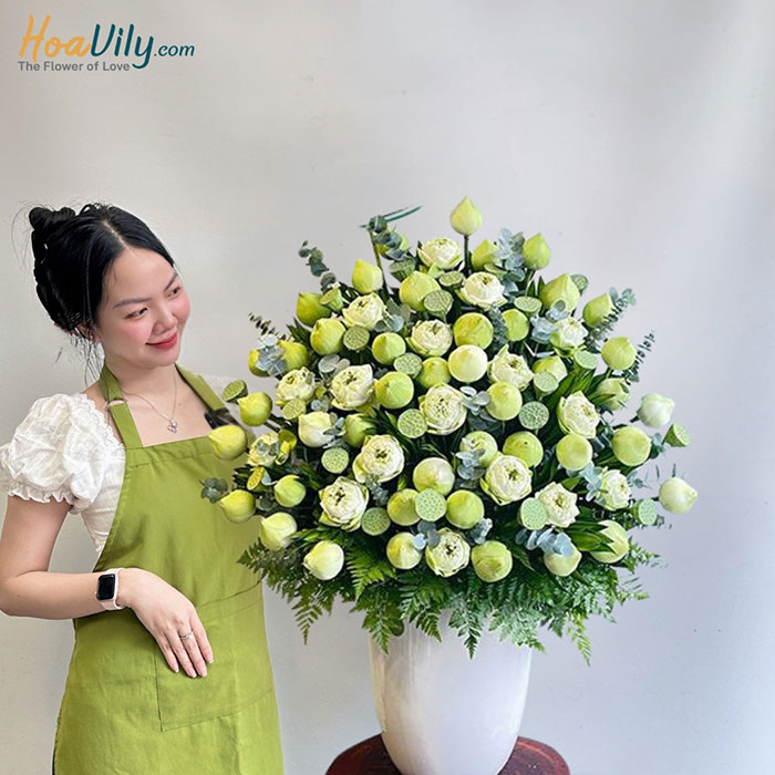 Hoa sen là hoa tượng trưng cho sự cô đơn và giác ngộ 
