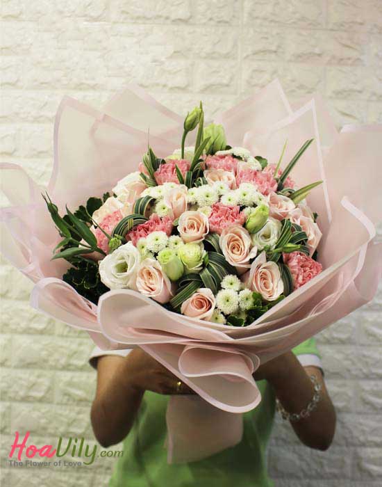 bó hoa chúc mừng sinh nhật ngọt ngào