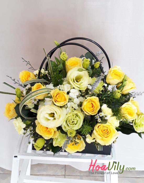 Hoa giỏ xách tay xinh xắn - hoavily