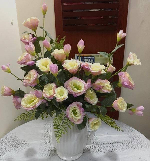 Bình hoa cát tường để bàn