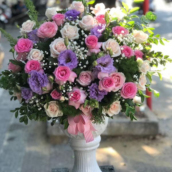 Bình hoa cát tường kết hợp nhiều loại hoa