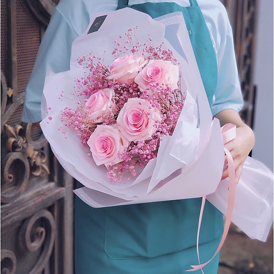 Bó hoa baby khô tone hồng dịu