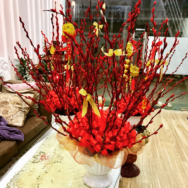 Bình nụ tầm xuân mang tài lộc vào nhà