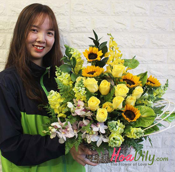 Giỏ hoa tặng lễ tốt nghiệp