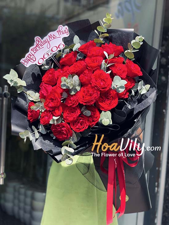 Bó hoa hồng đỏ - Trúng tiếng yêu