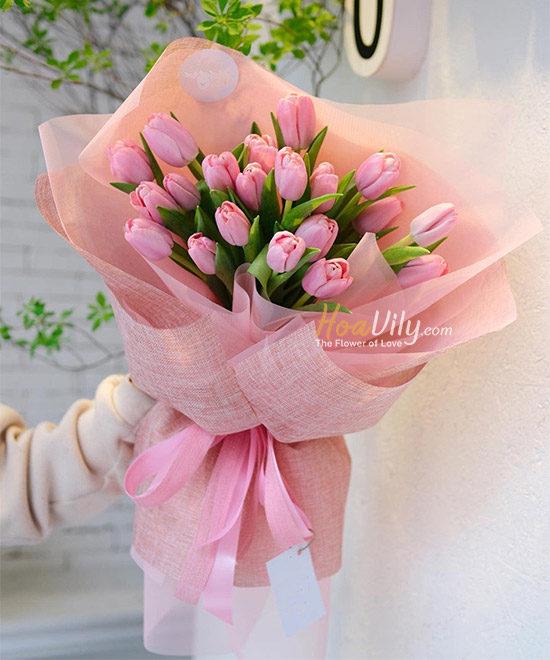 Bó hoa tulip tặng sinh nhật cho bạn trai ý nghĩa Bó hoa sinh nhật hồng xinh từ hoa tulip