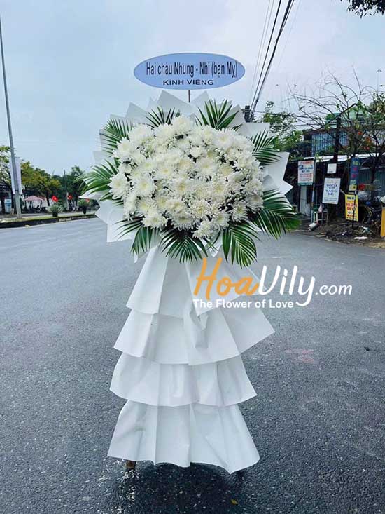 Kệ hoa chia buồn - Chia xa mãi mãi