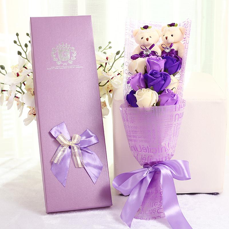 Hoa hồng sáp thơm màu tím cực kì sang trọng Hoa hồng sáp thơm màu tím cực kì sang trọng