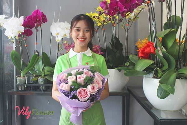 Hoa tốt nghiệp tại Hoavily