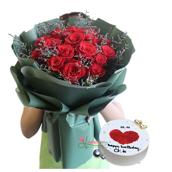 Hoa và bánh sinh nhật tặng chồng ý nghĩa