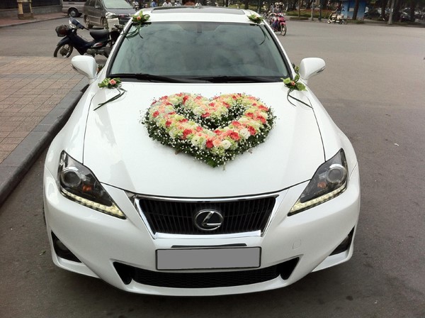 hoa cưới xe hoa